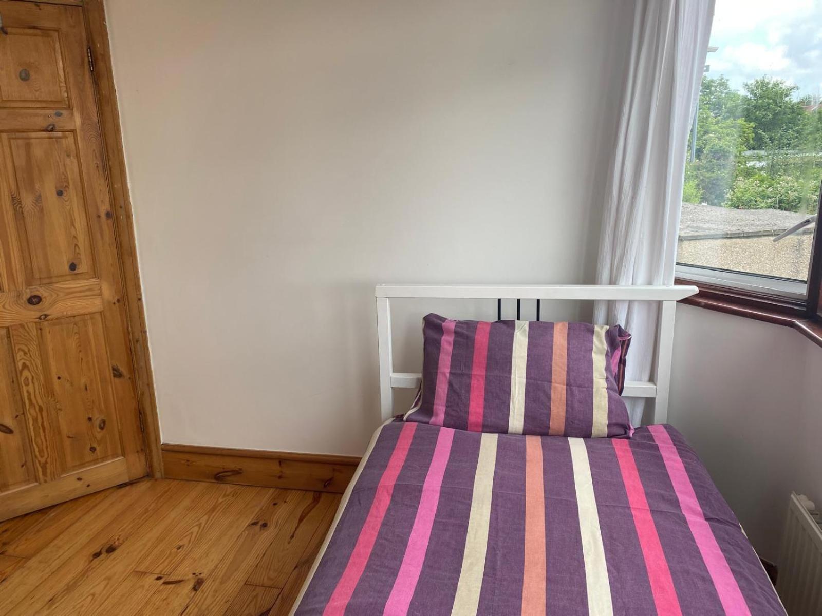 Lovely Rooms In West London Northolt  Exterior foto
